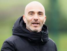 IM体育在线注册-关于切尔西门将因伤下场，球队缺乏守门员深度的信息