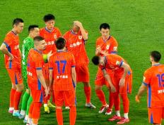 IM体育数据分析平台-比赛精彩纷呈，冠军争夺正酣的简单介绍