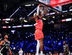 IM体育数据分析平台-马刺碾压雄鹿，霍勒迪点燃赛场的简单介绍