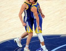 IM体育官网入口-梅赛德斯碾压红牛二队，拉塞尔状态火热的简单介绍