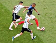 IM体育注册链接-法国队碾压中国队，张继科扛起全队