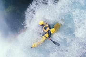 IM体育动画直播通道-戈麦斯一锤定音，哥斯达黎加阿森纳式防守反击强势晋级