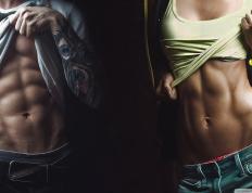 IM体育官方网-哈登关键节点连续得分，尼克斯单节拉开勇士，双城记下的战术博弈