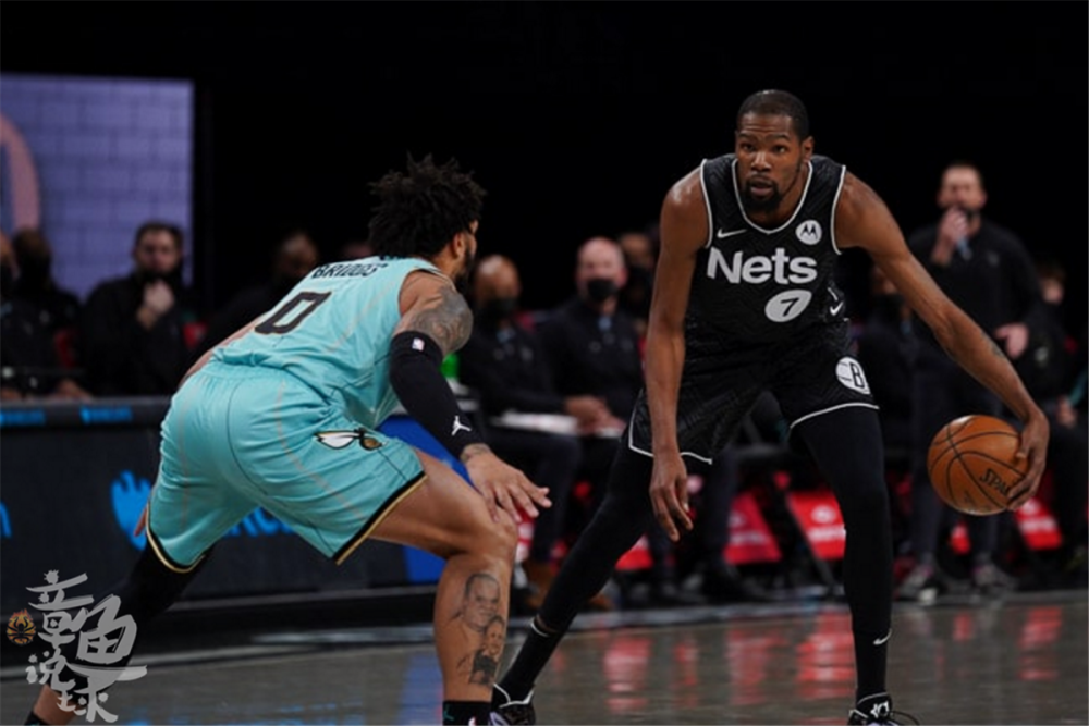 IM体育官方网-活塞力克黄蜂,格里芬全场高效再度砍下30分的简单介绍