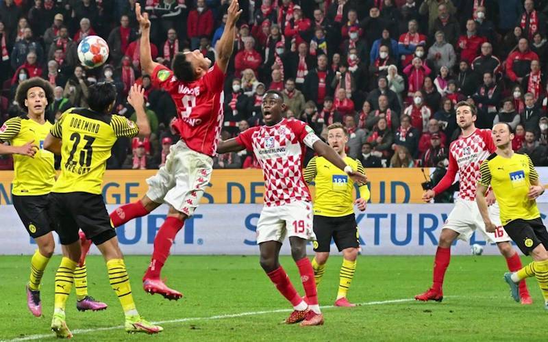 IM体育下载-关于汉堡队险胜竞赛，主场气势如虹的信息