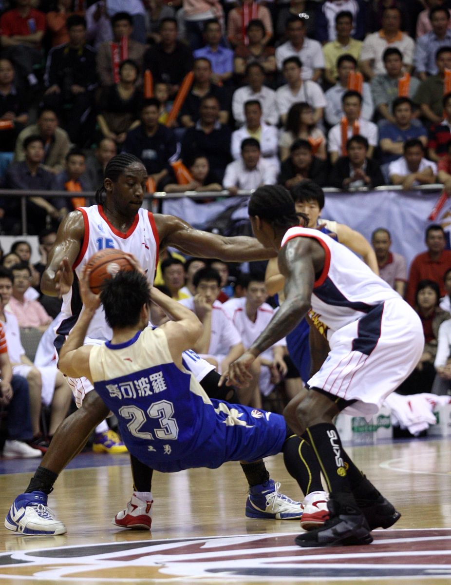 IM体育App下载-精彩对抗!中南亚球队互相角逐