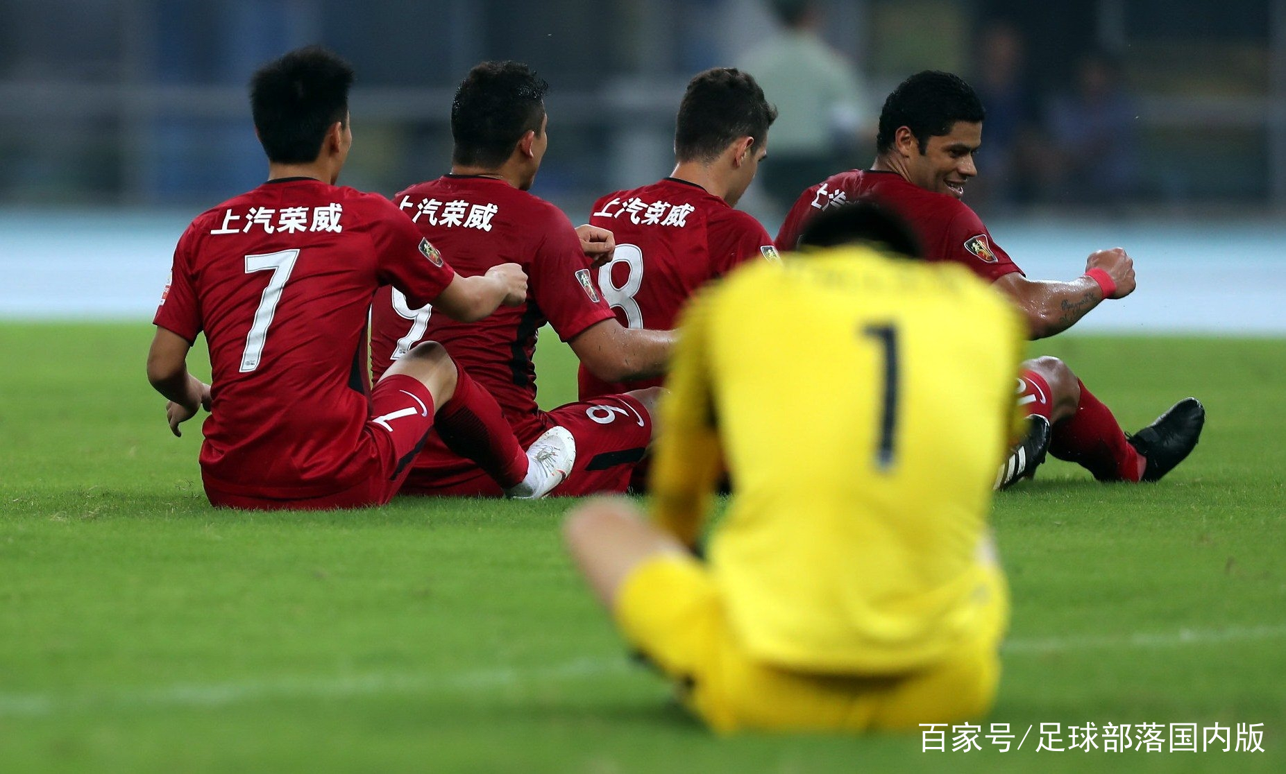 IM体育App下载-精彩对抗!中南亚球队互相角逐