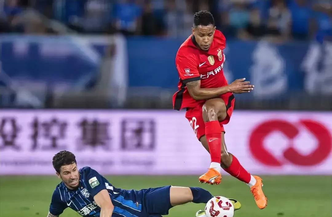 IM体育App下载-上港主场惨败,遭遇三连败,状态堪忧的简单介绍