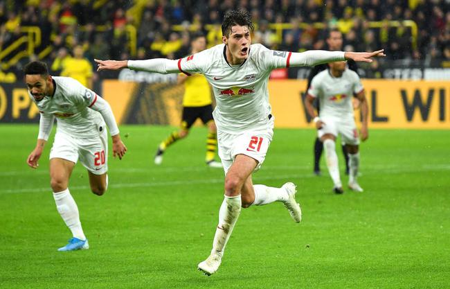 IM体育官方网站-关于奥地利险胜莱比锡红牛，阿什拉夫高光表现的信息