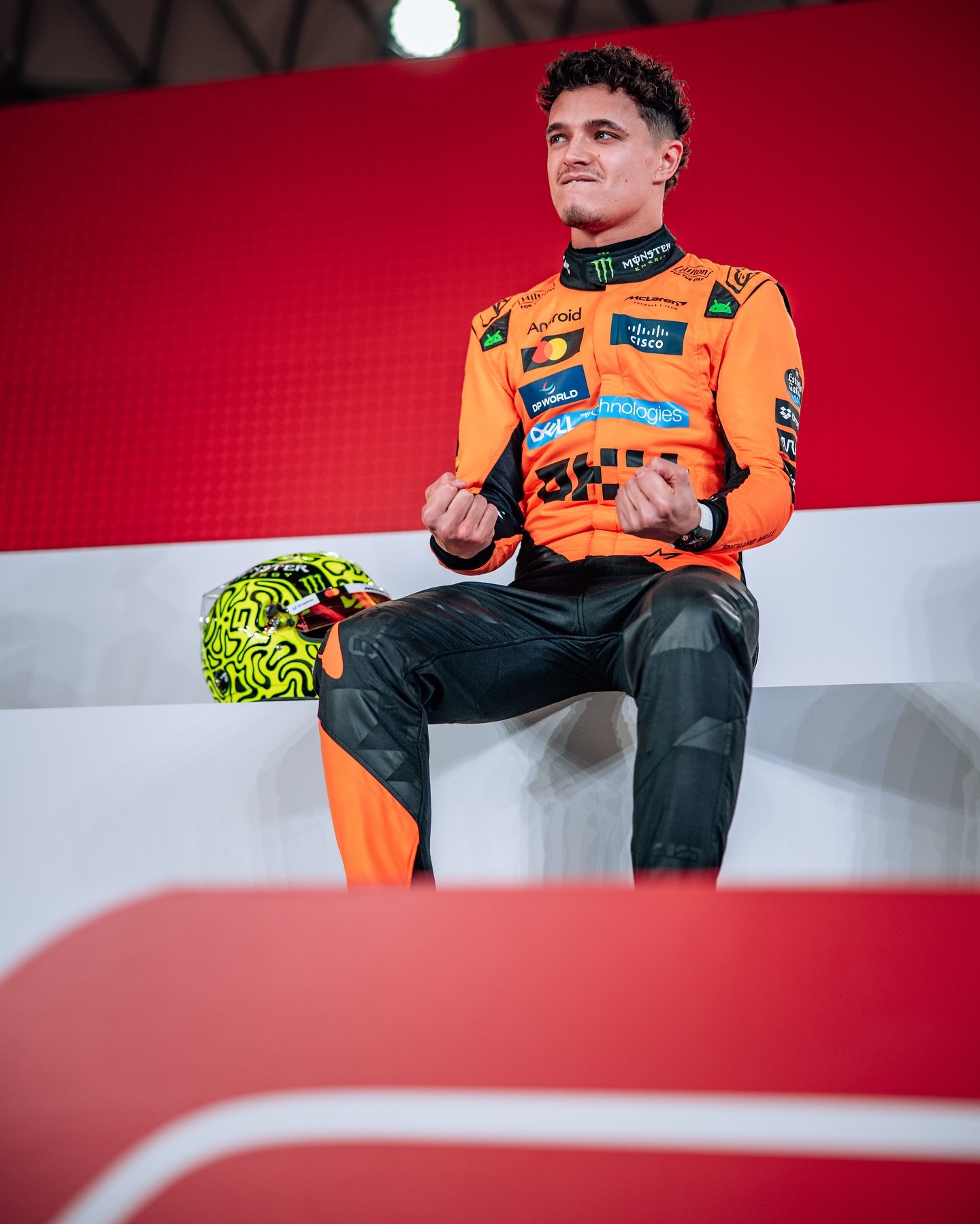 IM体育下载-索伯车队绝杀红牛车队,皮亚斯特里状态火热的简单介绍