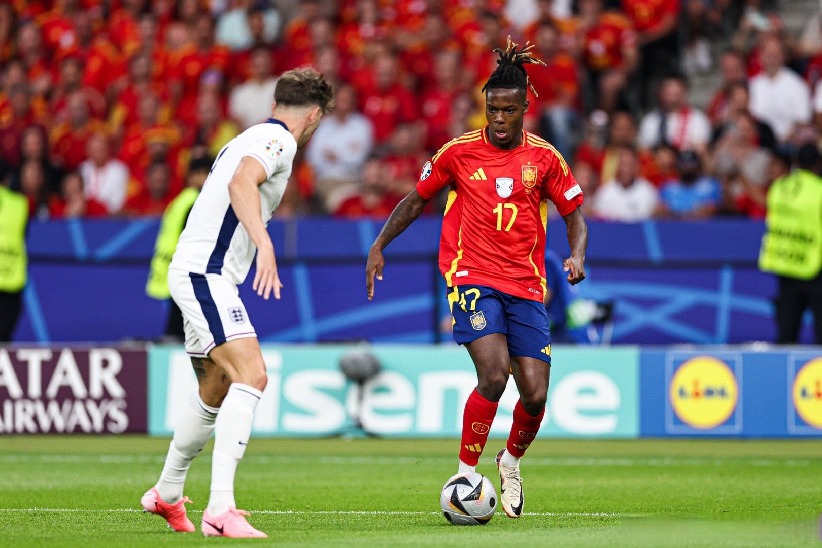 IM体育官网-关于威廉姆斯横扫阿斯顿马丁，佩雷兹惊艳四座的信息