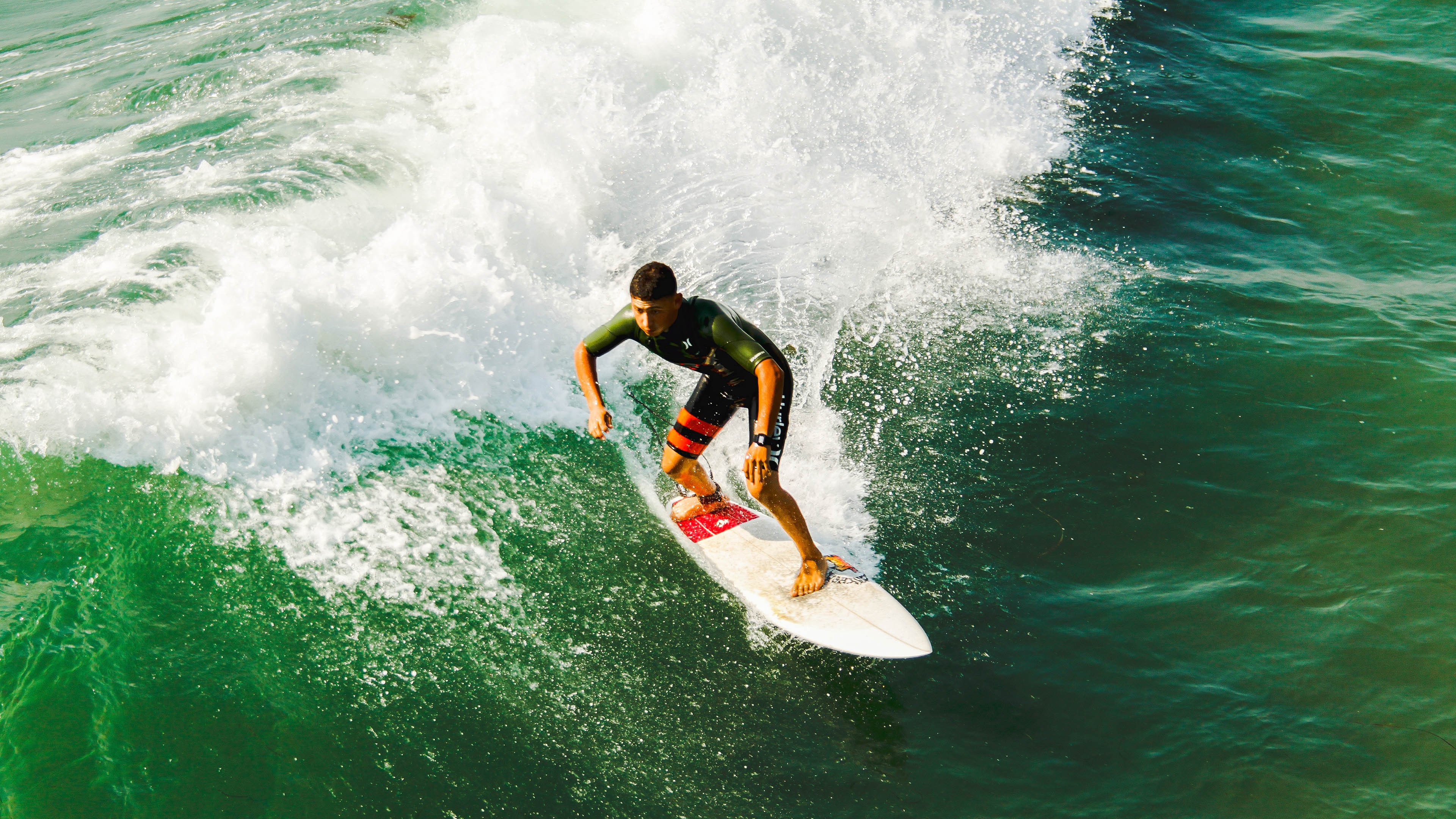 IM体育app-跨界制霸,从埃及足球到F1赛道,拉什福德如何接管新赛季揭幕战